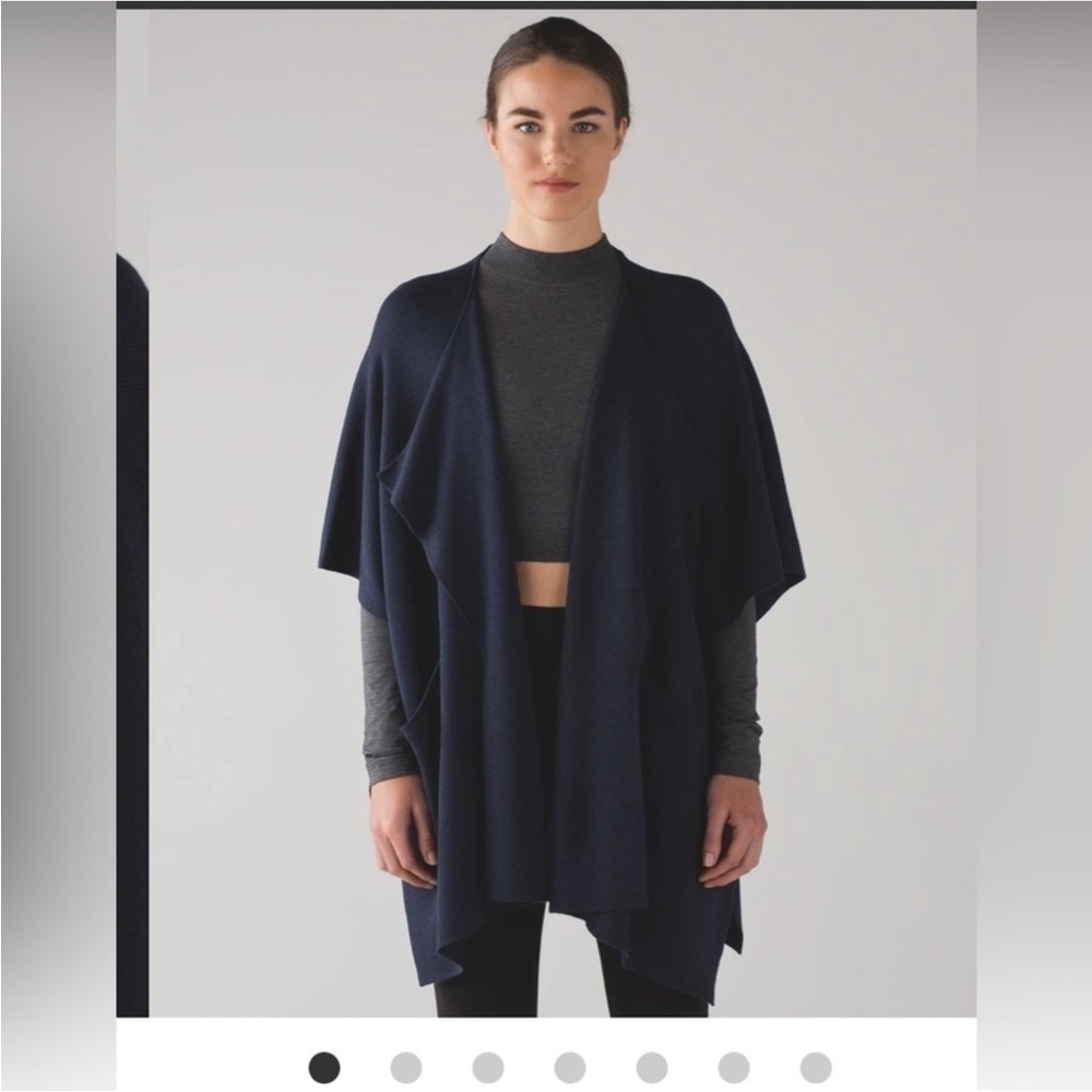 Lululemon Live Freely Cardigan Wrap in Blue